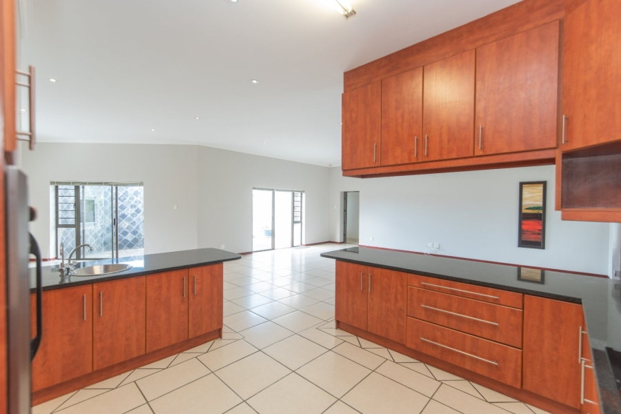 To Let 3 Bedroom Property for Rent in Lovemore Heights Estate Eastern Cape